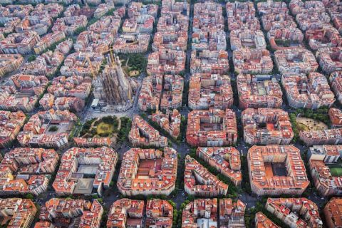 Por qué invertir en inmobiliaria en Barcelona